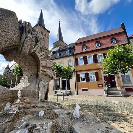 Hotel Weinstube Am Markt Gerolzhofen ภายนอก รูปภาพ